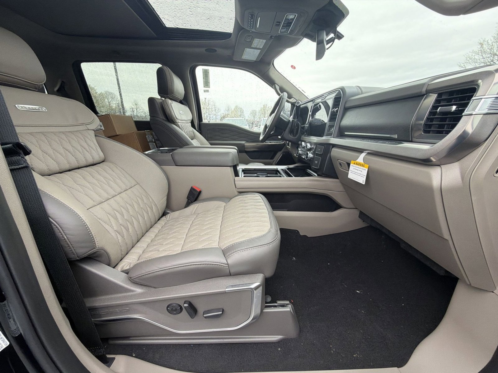 New 2026 Ford F450 Platinum w/ Platinum Plus Package AWD/4WD image 28