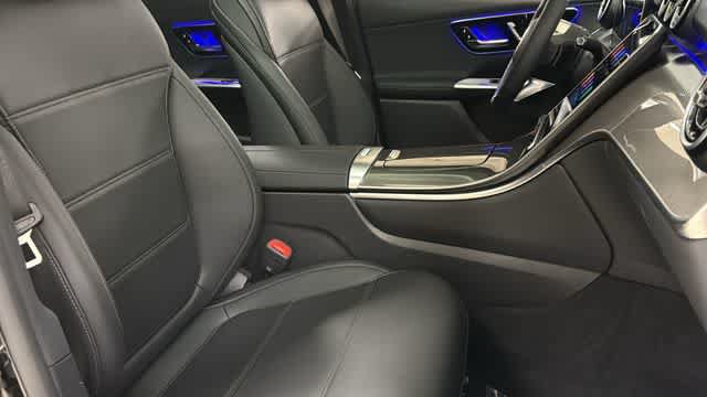 Certified 2026 Mercedes-Benz GLC 300 4MATIC image 33