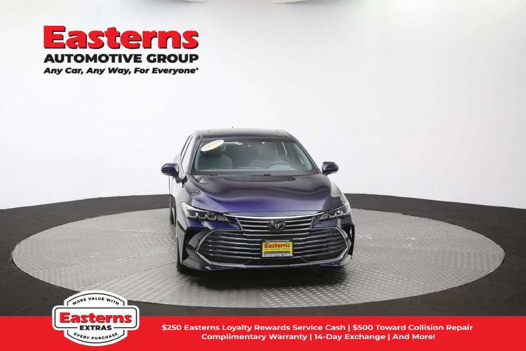 Used 2022 Toyota Avalon XLE w/ Moonroof Package FWD image 54