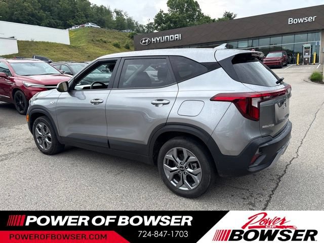 Used 2024 Kia Seltos LX AWD/4WD video 3
