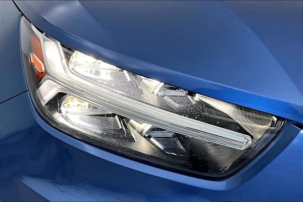 Used 2020 Volvo XC40 T5 R-Design AWD/4WD image 39