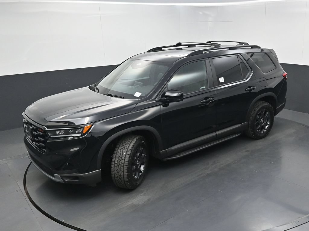 Used 2024 Honda Pilot TrailSport image 33