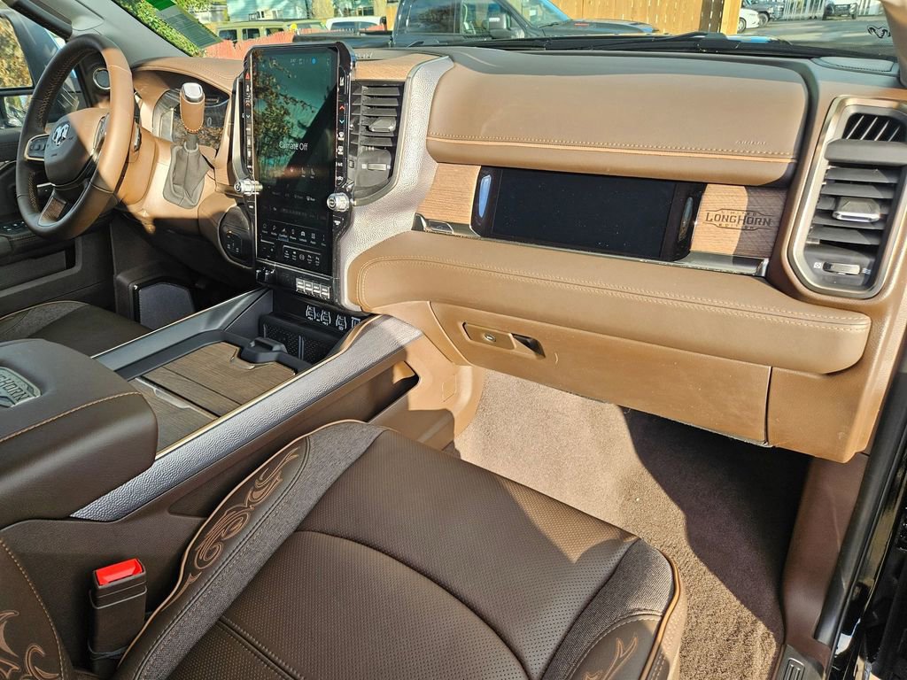 New 2026 RAM 3500 Longhorn AWD/4WD image 20