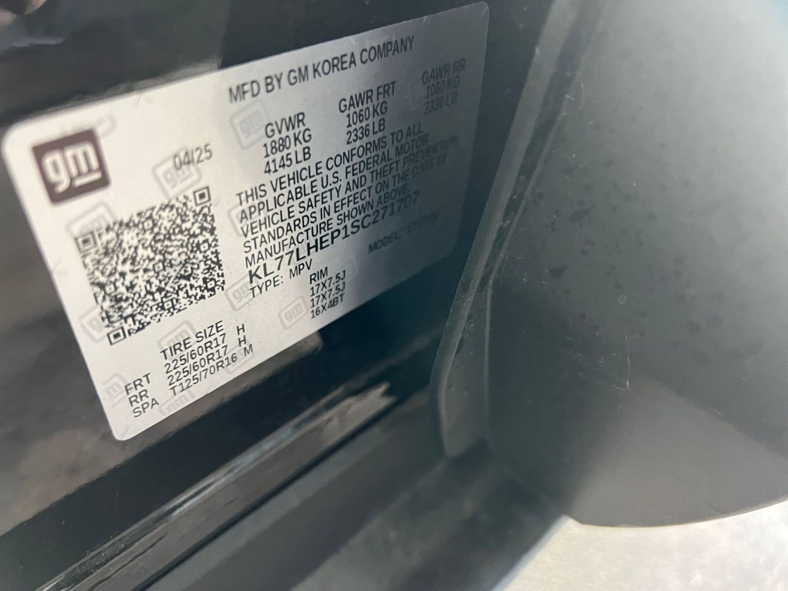 Used 2025 Chevrolet Trax LT w/ LT Convenience Package FWD image 29