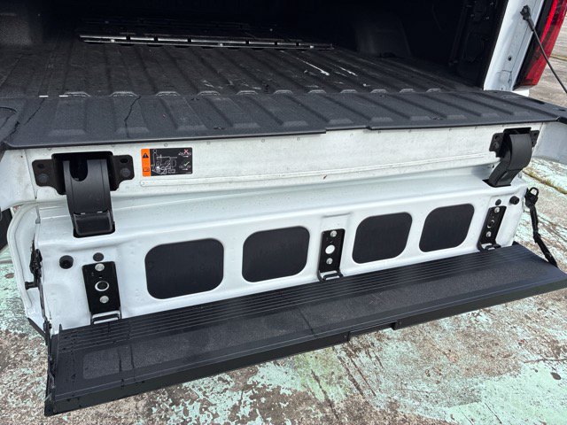 Used 2025 GMC Sierra 2500 SLT w/ SLT Premium Package AWD/4WD image 19