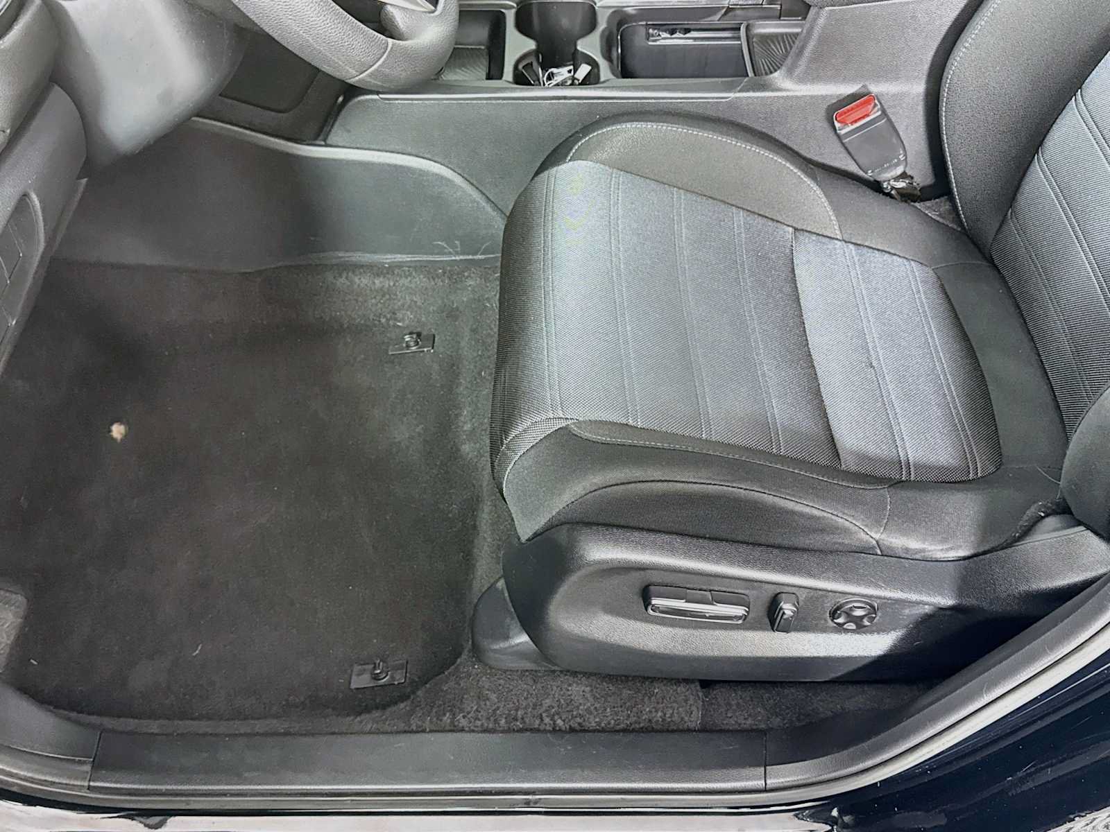Used 2017 Honda CR-V EX image 16