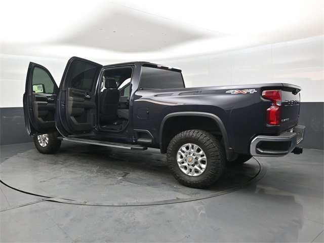Used 2024 Chevrolet Silverado 2500 LTZ image 46