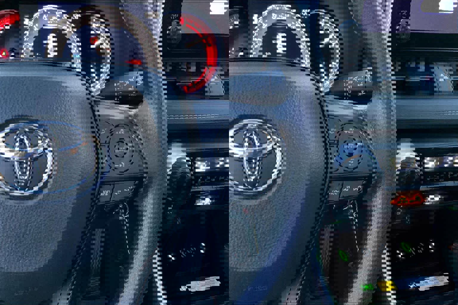 Used 2024 Toyota RAV4 LE image 24