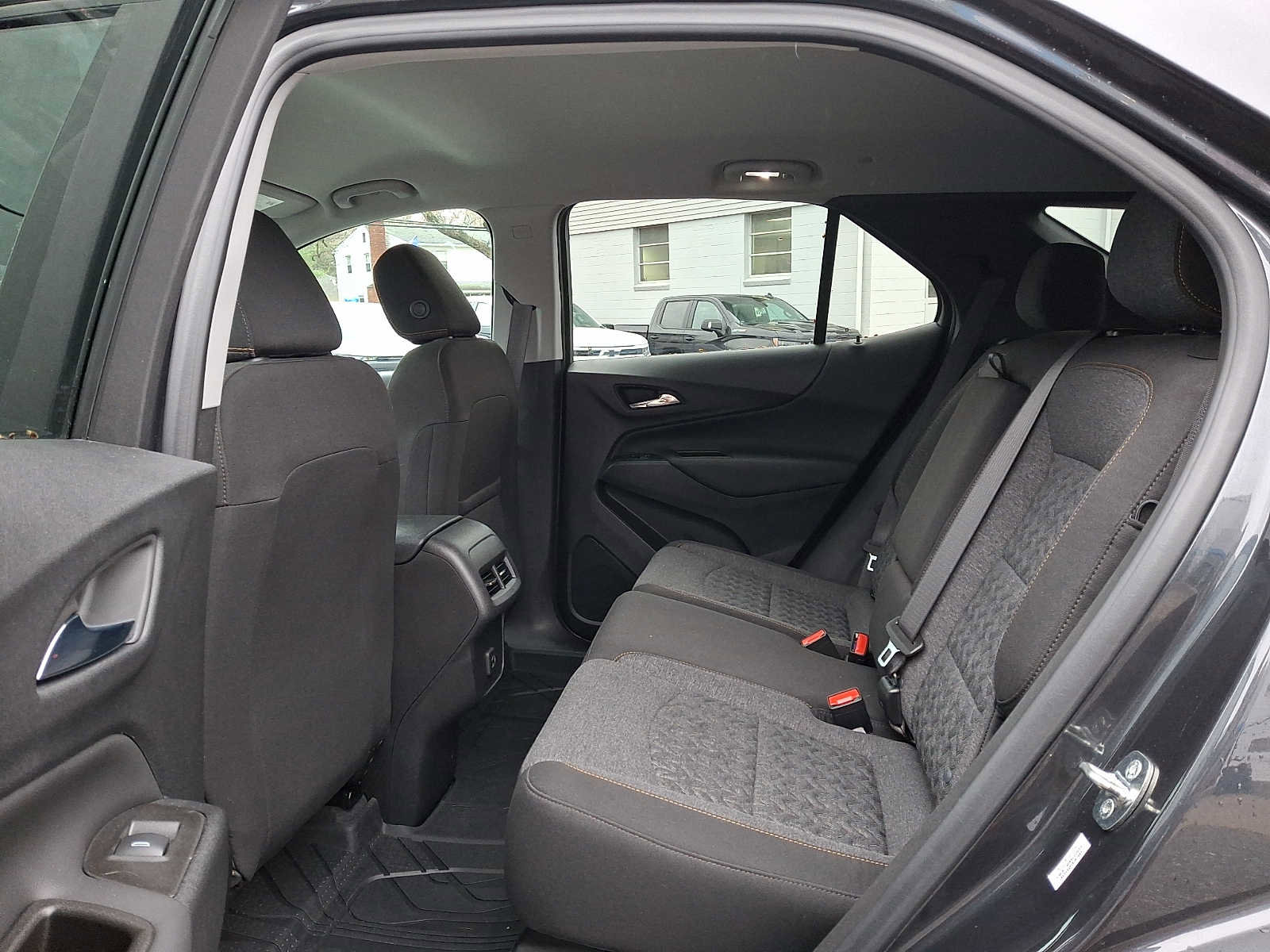 Used 2022 Chevrolet Equinox LT image 10