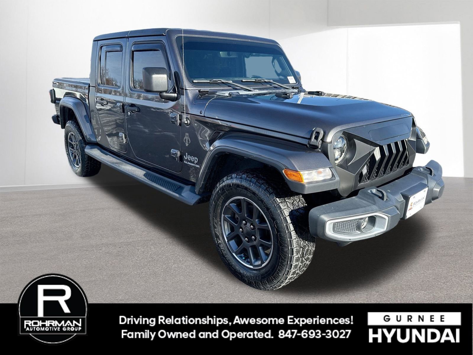 Used 2021 Jeep Gladiator Overland w/ Dual Top Group image 2