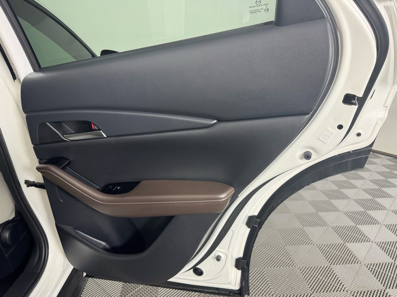 Used 2025 MAZDA CX-30 AWD 2.5 S w/ Premium Package image 26