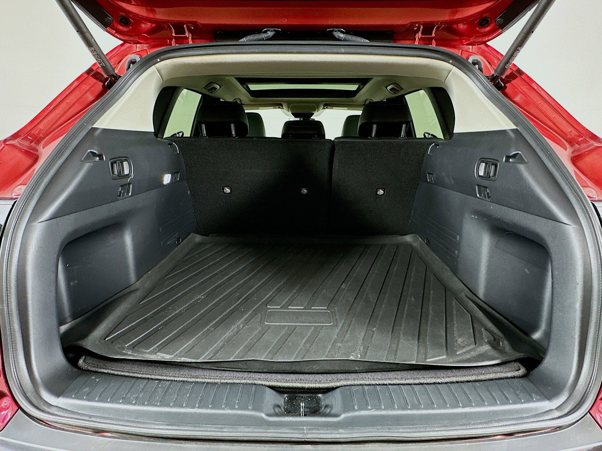 Used 2023 MAZDA CX-50 2.5 S w/ Cargo Package image 28