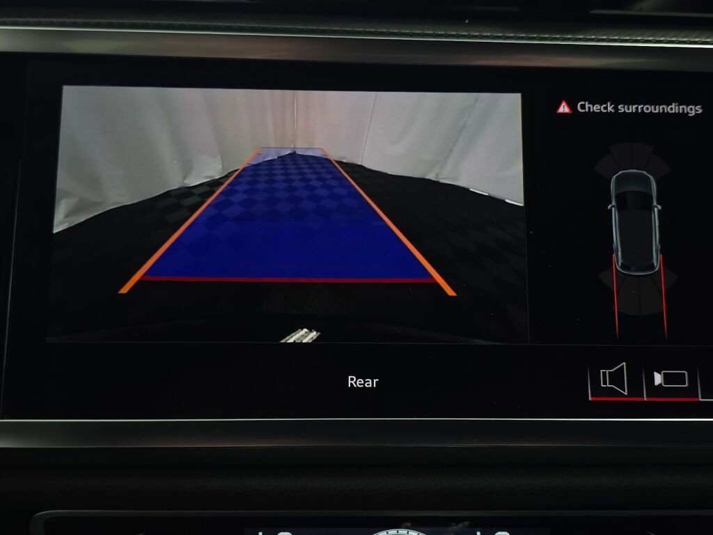 New 2025 Audi Q3 2.0T Premium image 26