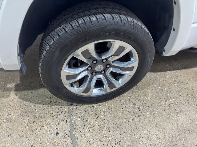 Used 2019 RAM 1500 Limited image 32