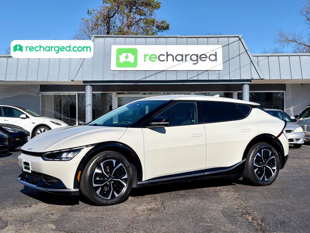 Used 2022 Kia EV6 Wind image 1