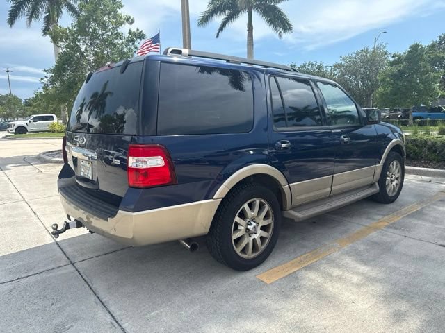 Used 2011 Ford Expedition XLT w/ 202A Rapid Spec Order Code RWD image 4