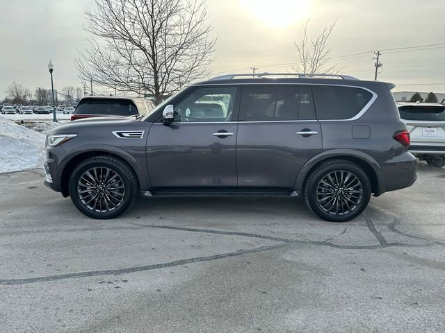 Used 2023 INFINITI QX80 Sensory w/ All-Season Package image 4