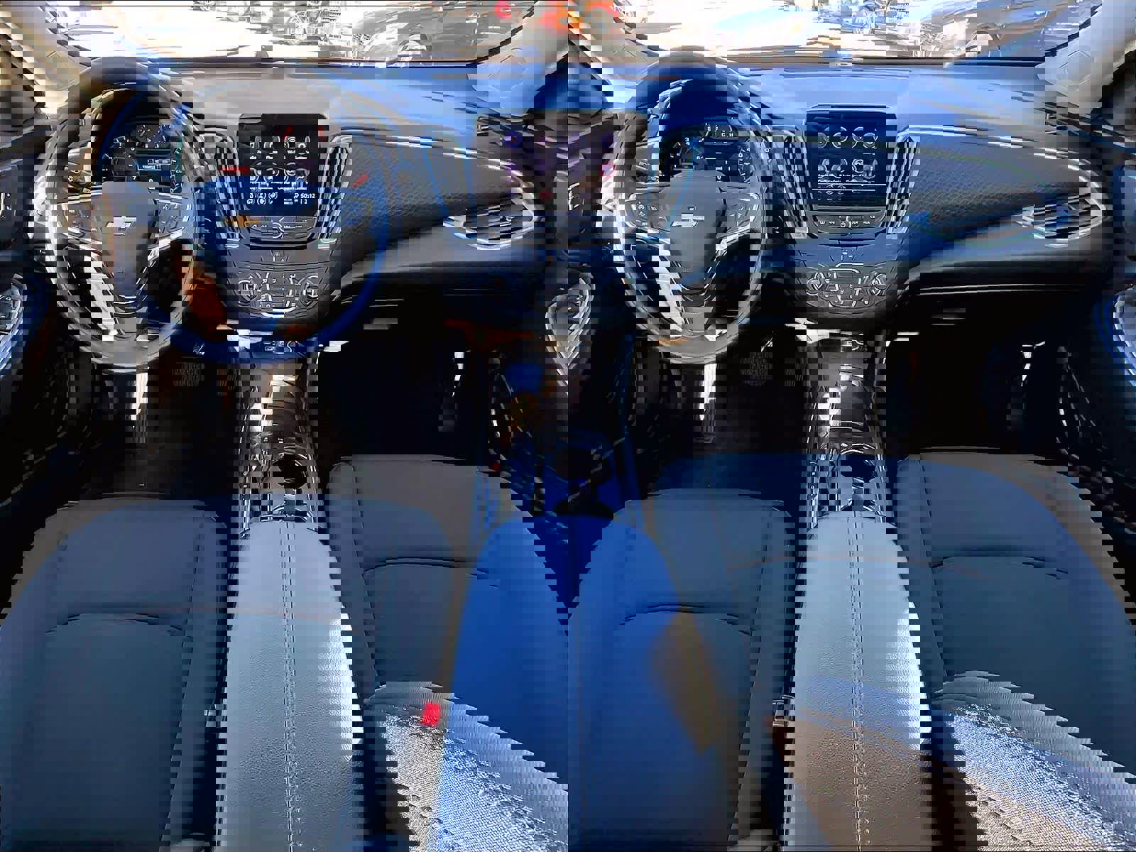 Used 2024 Chevrolet Malibu LT image 21