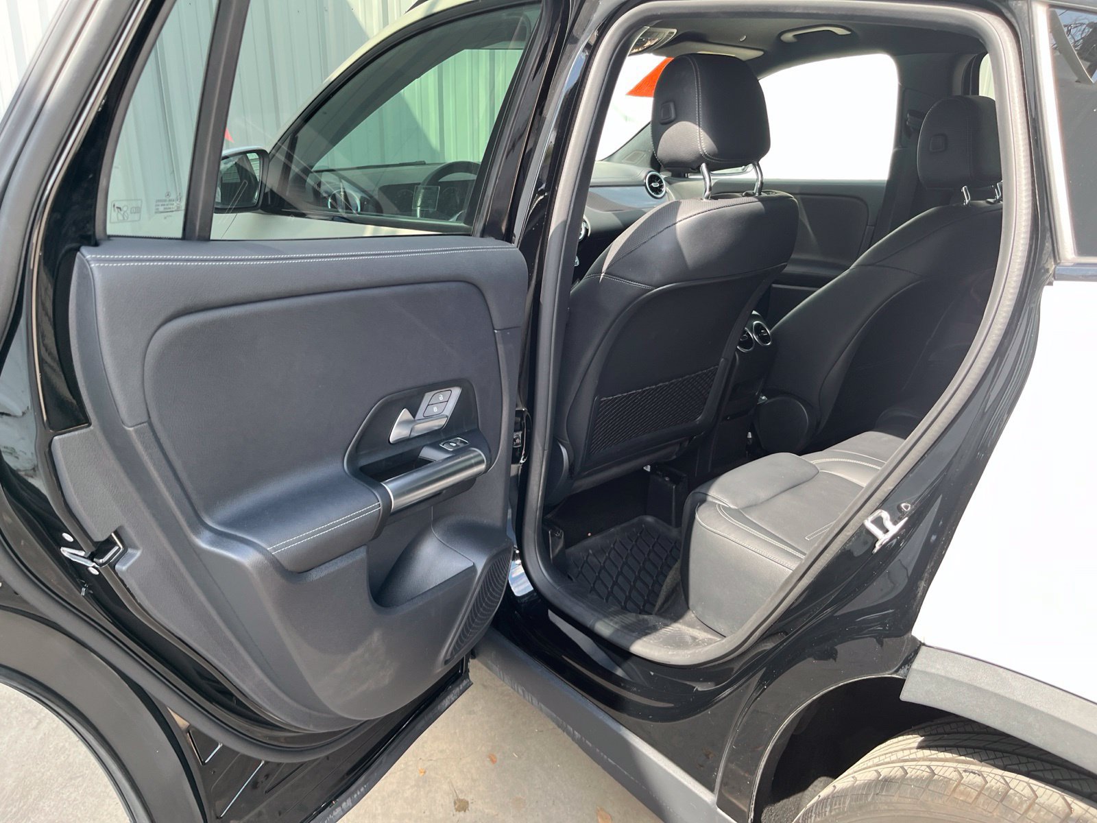 Used 2022 Mercedes-Benz GLA 250 4MATIC image 12
