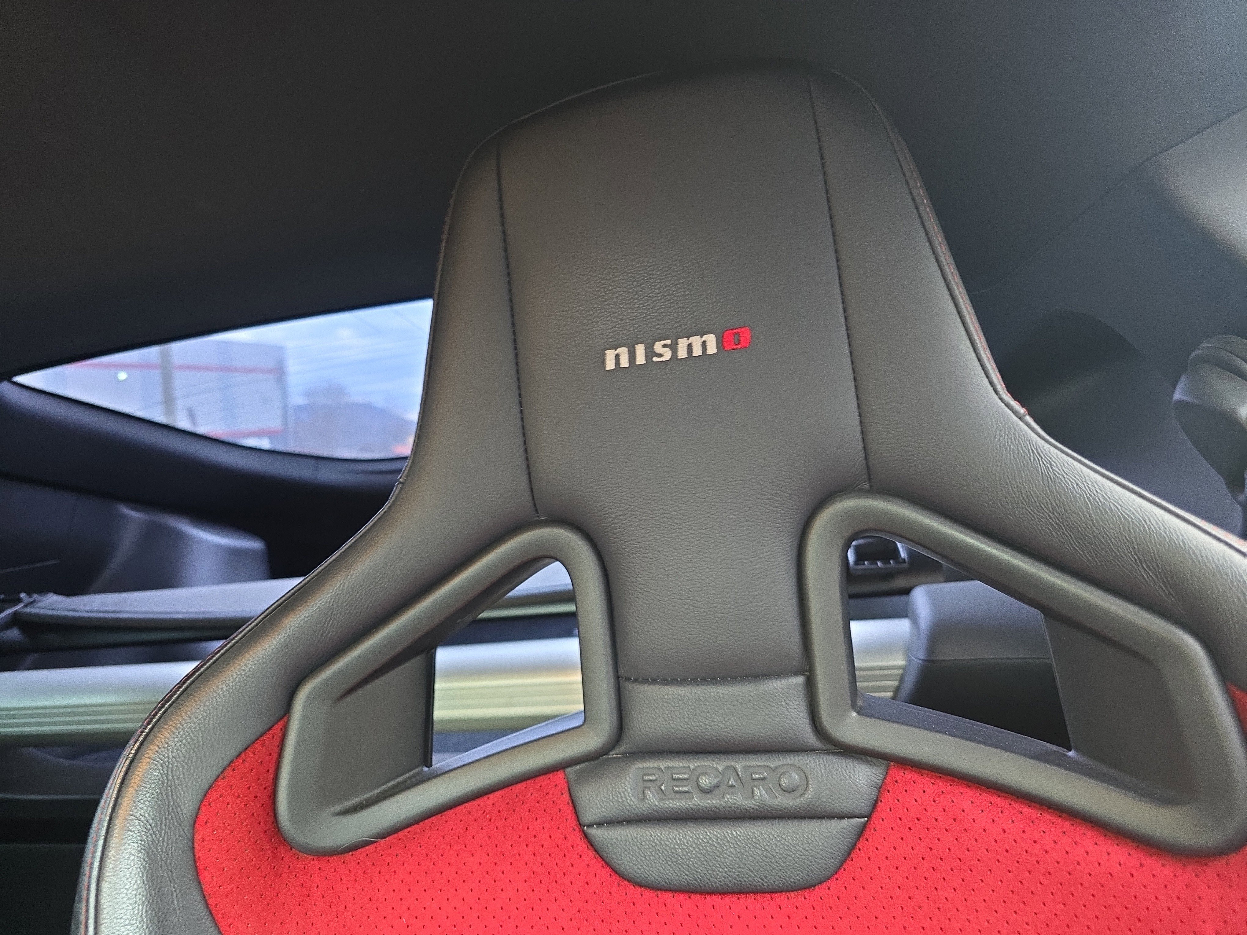 Used 2020 Nissan 370Z NISMO image 12