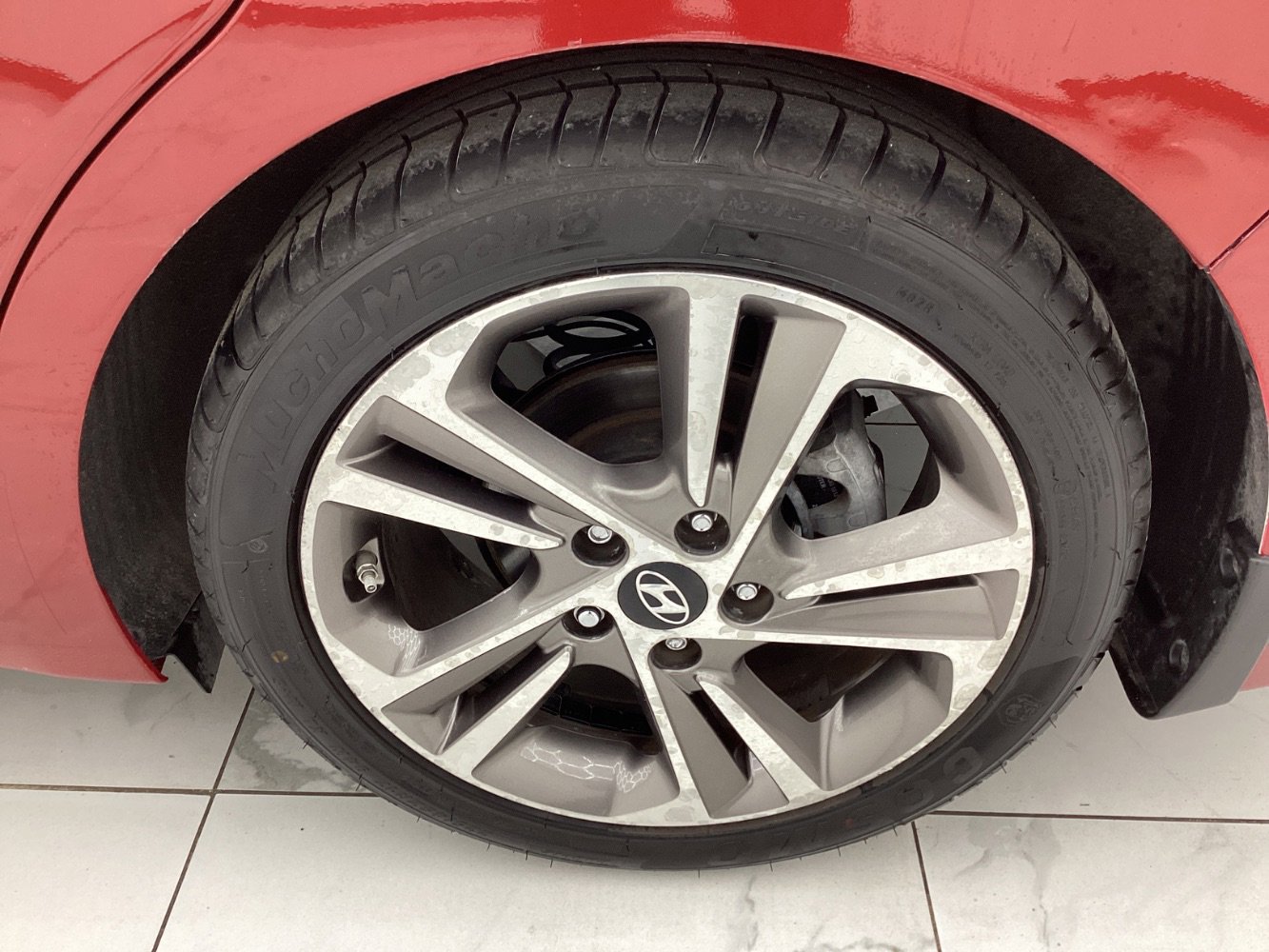 Used 2017 Hyundai Elantra Limited image 43