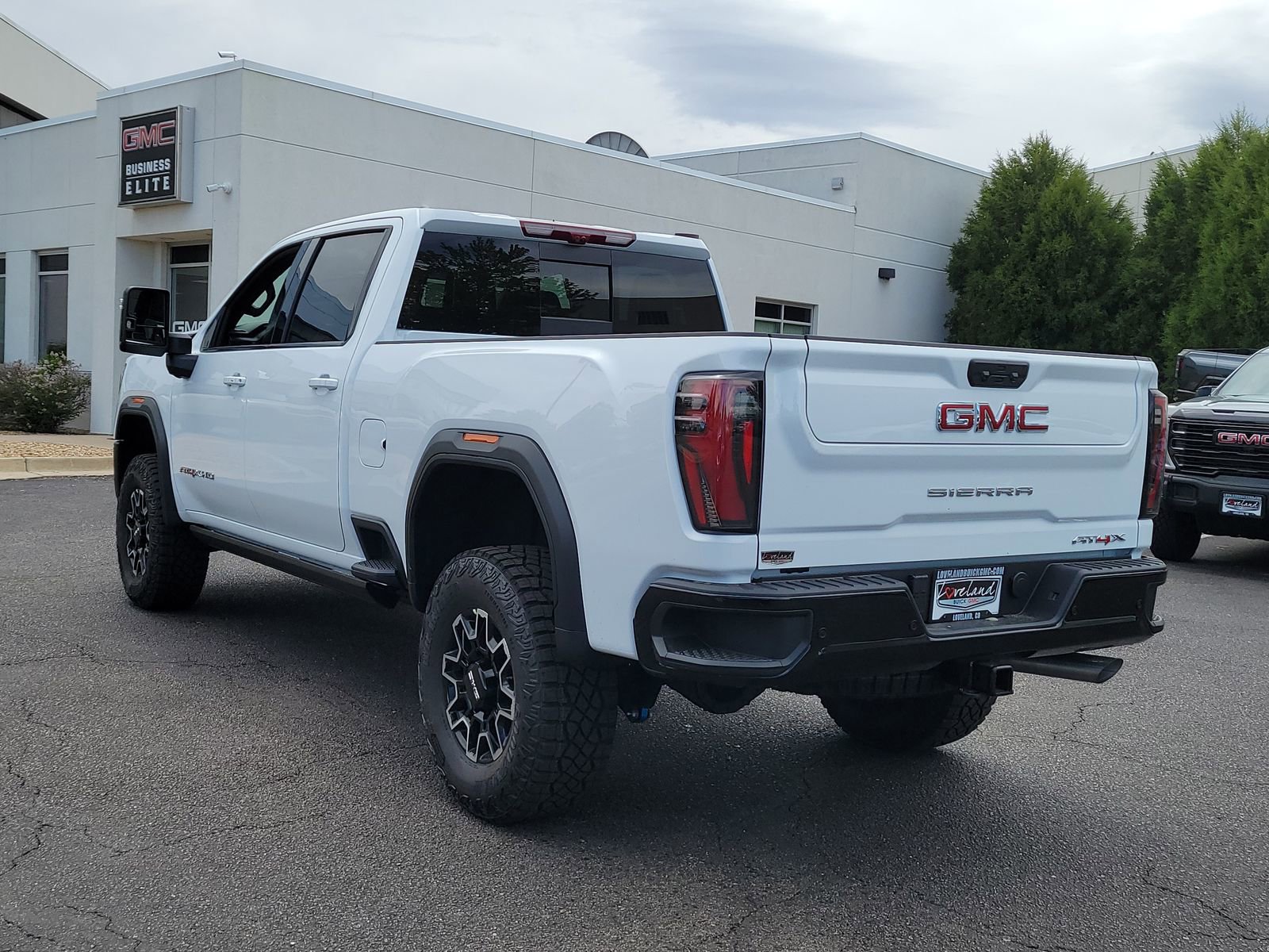 New 2026 GMC Sierra 2500 AT4X AWD/4WD image 5