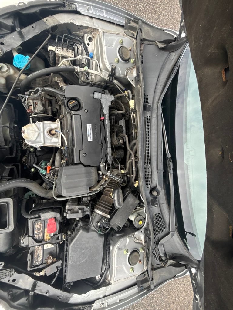 Used 2017 Honda Accord LX image 9