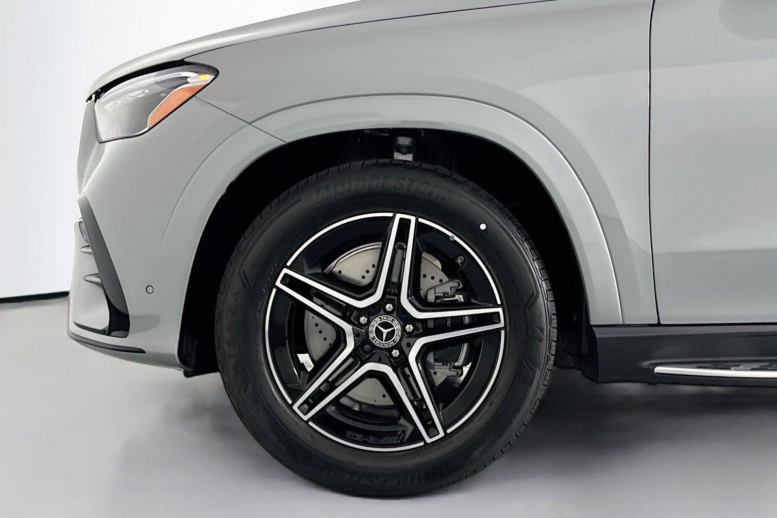 New 2026 Mercedes-Benz GLE 450e 4MATIC image 9