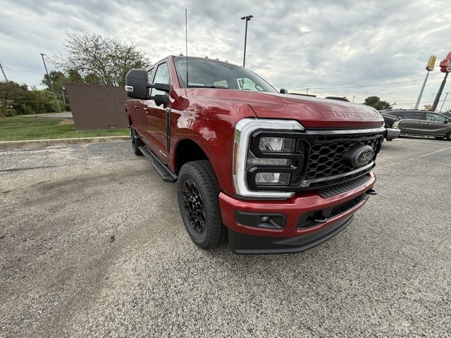 New 2026 Ford F250 4x4 Crew Cab Super Duty image 9