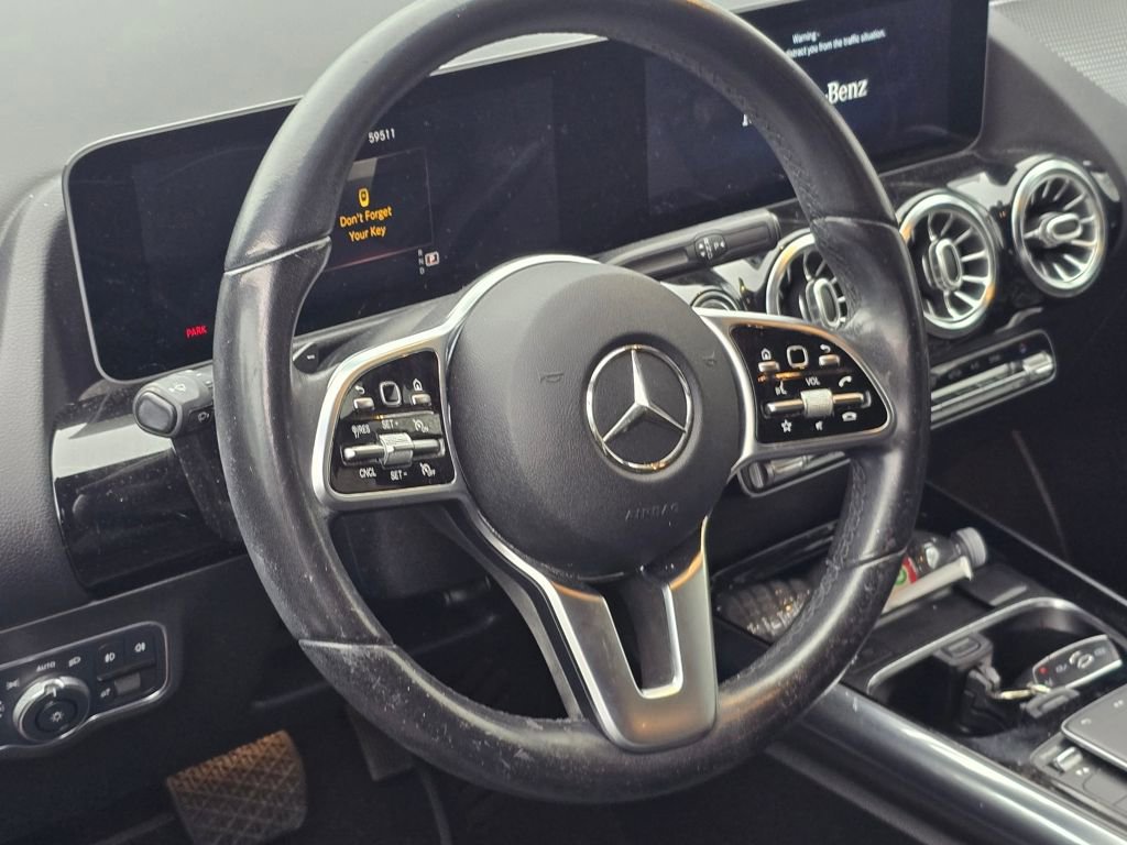 Used 2021 Mercedes-Benz GLA 250 w/ Premium Package image 9