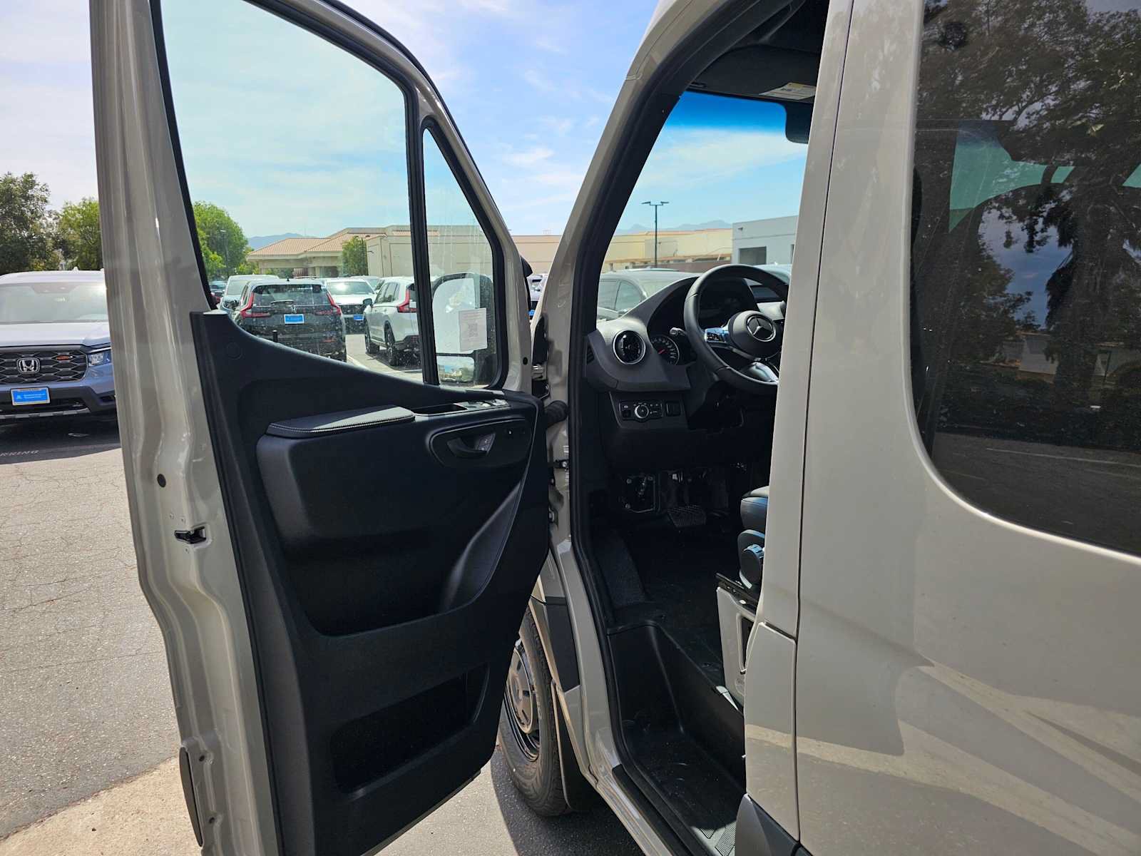 New 2026 Mercedes-Benz Sprinter 2500 image 20