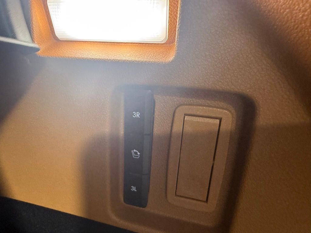 Used 2023 Lincoln Aviator Black Label w/ Dynamic Handling Package image 30