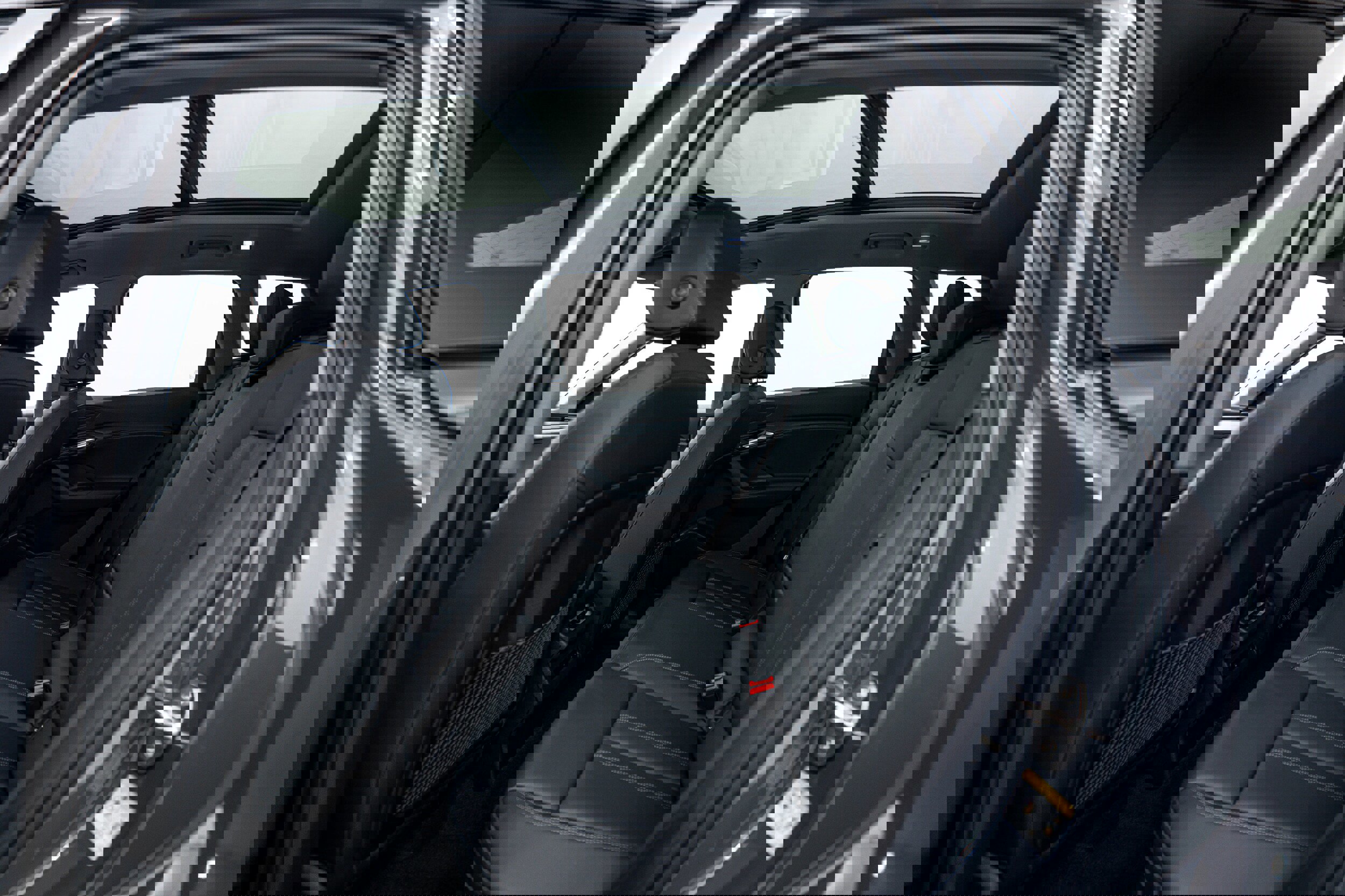 Certified 2025 Audi Q6 e-tron Premium w/ Convenience Package image 16