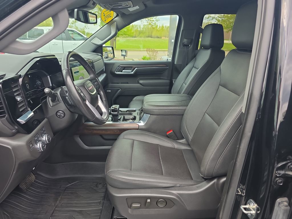 Certified 2023 GMC Sierra 1500 SLT w/ SLT Premium Plus Package AWD/4WD image 11