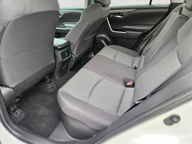 Used 2024 Toyota RAV4 XLE image 17
