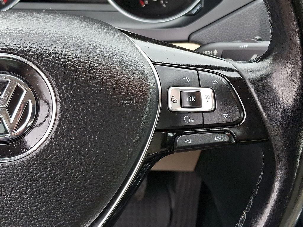 Used 2017 Volkswagen Jetta SE image 22