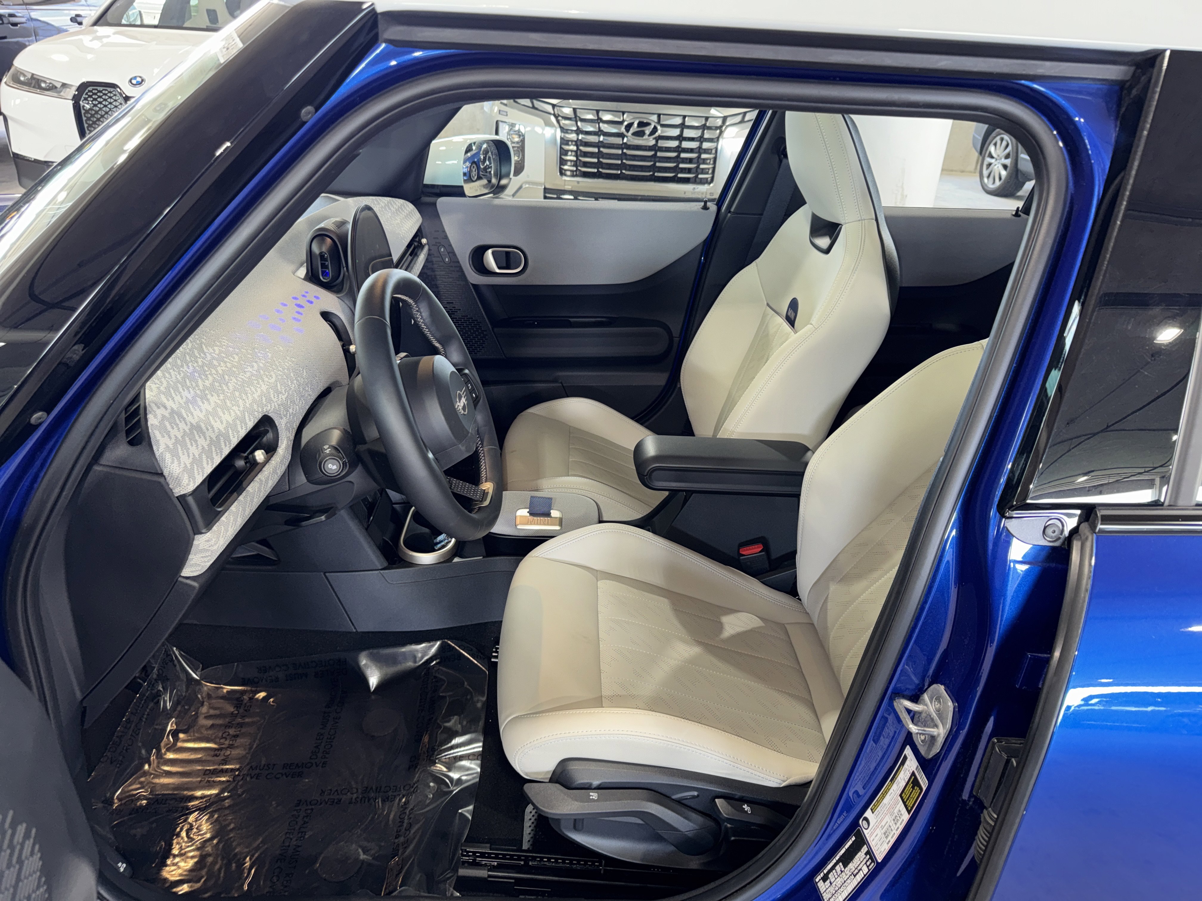 Used 2025 MINI Cooper S FWD image 19