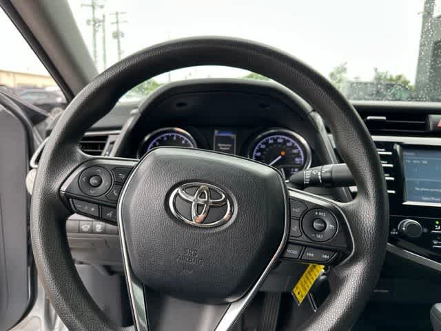 Used 2019 Toyota Camry LE FWD image 10