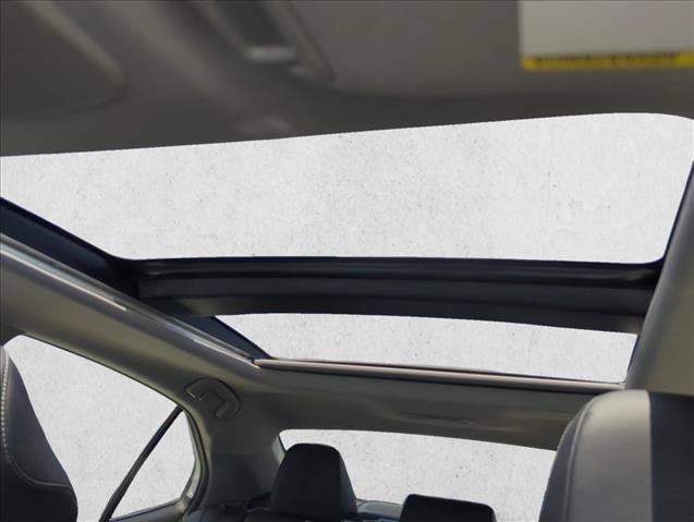 Used 2021 Toyota Camry XSE w/ Navigation Package FWD image 15