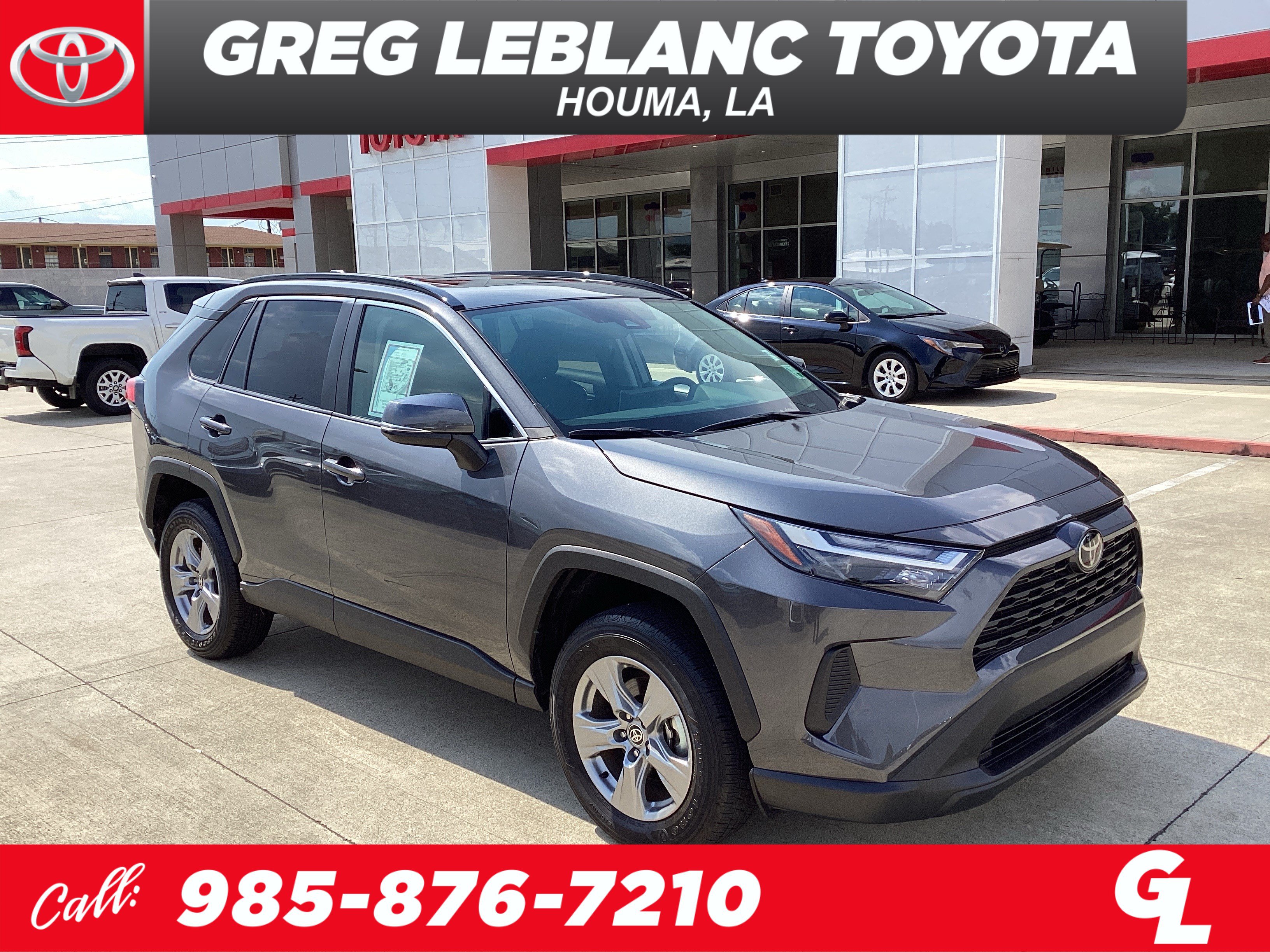 Used 2025 Toyota RAV4 XLE w/ Convenience Package AWD/4WD image 1