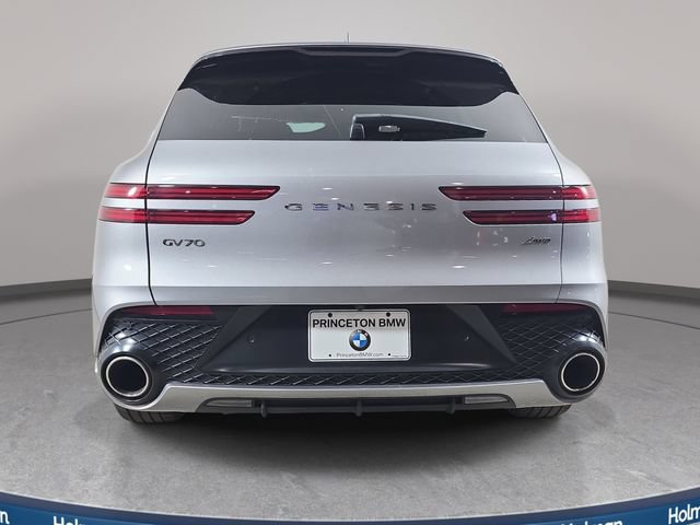 Used 2023 Genesis GV70 2.5T w/ Sport Prestige Package AWD/4WD image 7