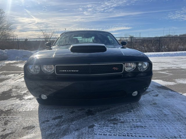 Used 2014 Dodge Challenger R/T image 3