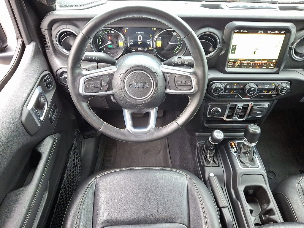 Used 2023 Jeep Wrangler Unlimited Sahara w/ Cold Weather Group AWD/4WD image 11