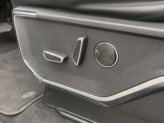 Used 2024 Ford F150 Lariat w/ Equipment Group 502A High AWD/4WD image 18