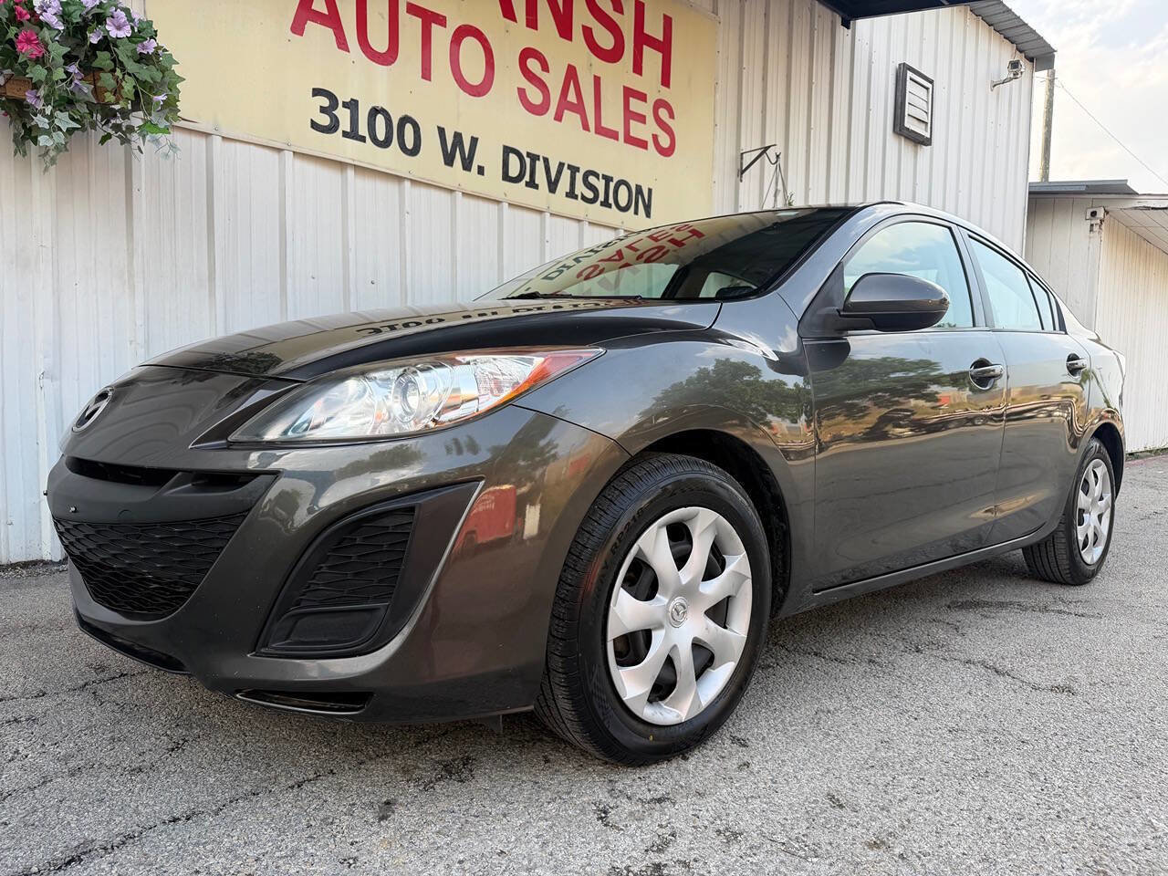 Used 2010 MAZDA MAZDA3 i Touring FWD image 3