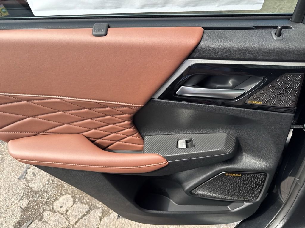 New 2026 Mitsubishi Outlander SEL FWD image 43