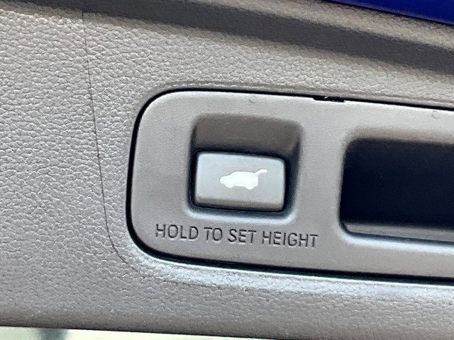 Used 2025 Honda CR-V Sport-L image 37