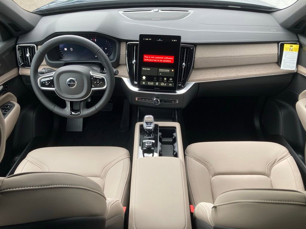 New 2026 Volvo XC90 B6 Plus w/ Protection Package Premier image 9