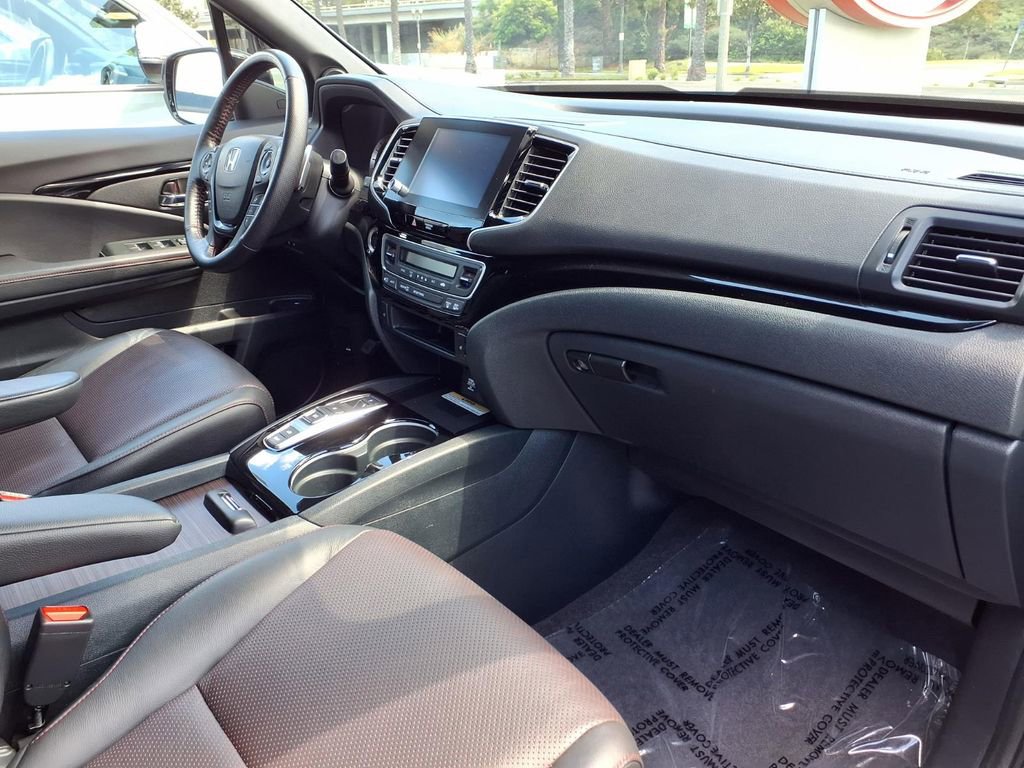 Used 2023 Honda Ridgeline Black Edition image 21