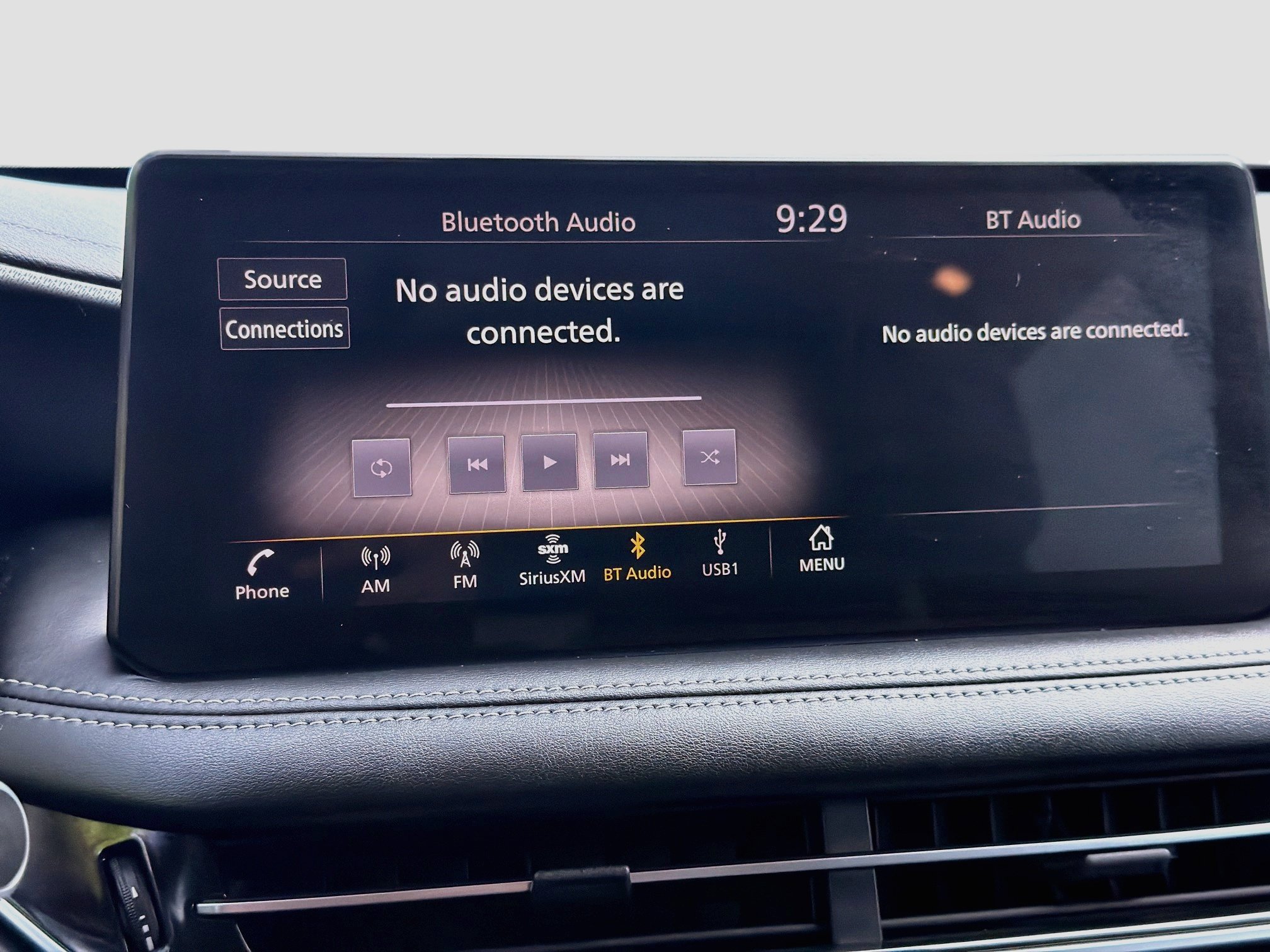 Used 2023 INFINITI QX60 Luxe w/ Performance Audio Package FWD image 13